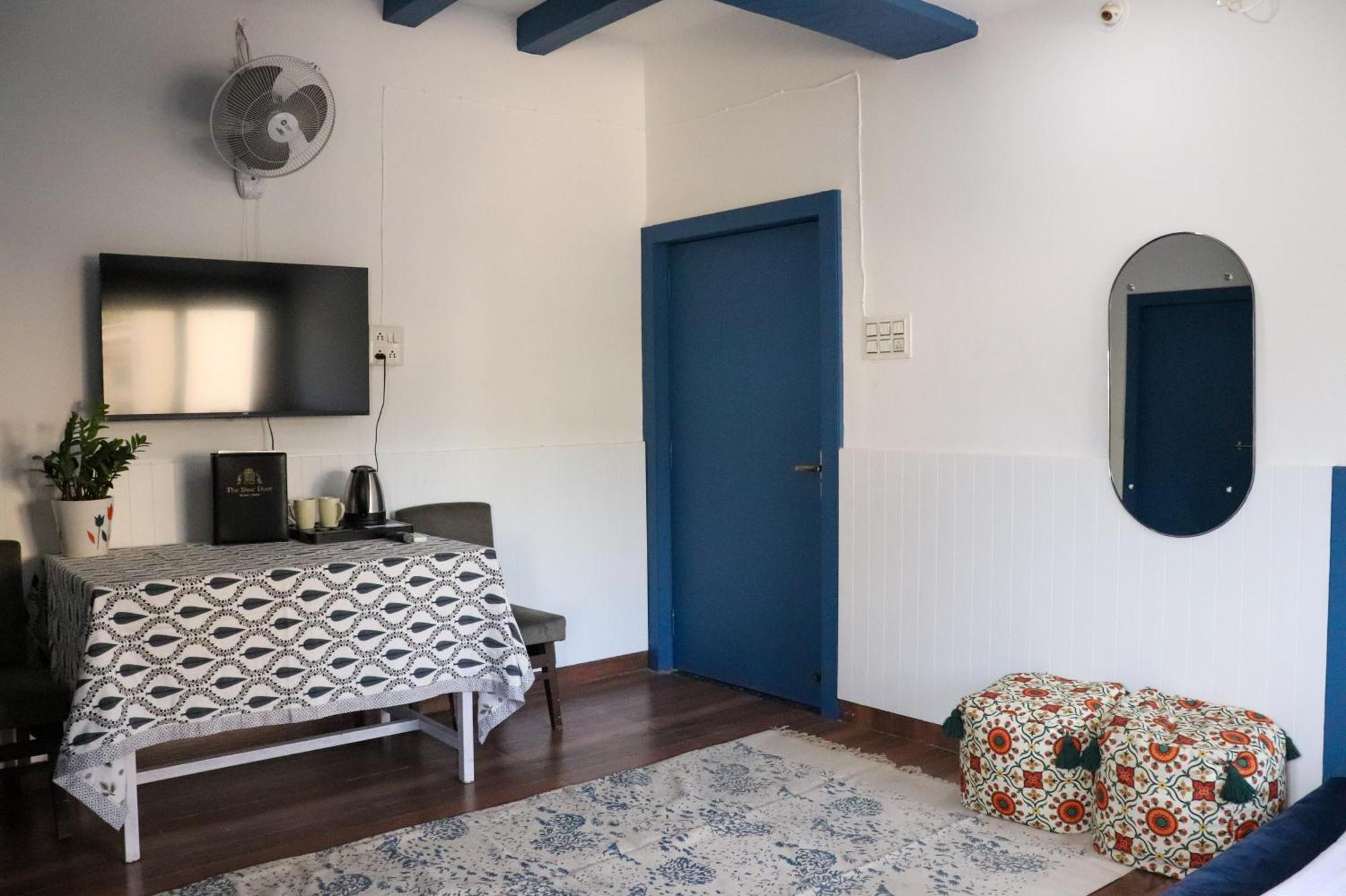 Blue Door Hotel Bundi Phòng bức ảnh