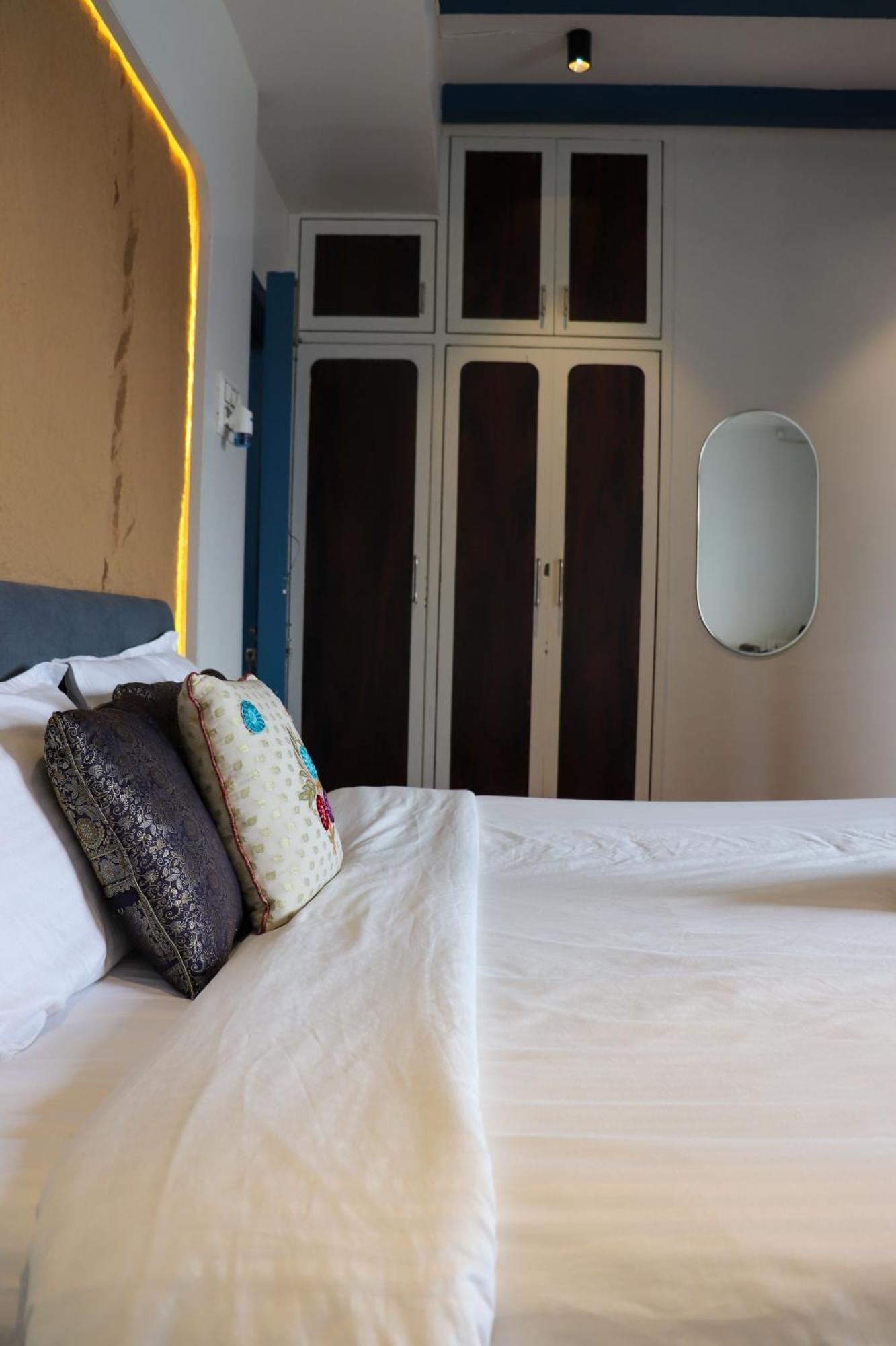 Blue Door Hotel Bundi Phòng bức ảnh